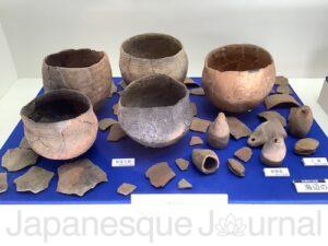 Earthenware used for salt making.