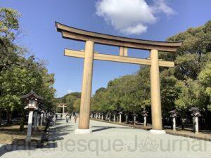 Kashihara Shrine, front